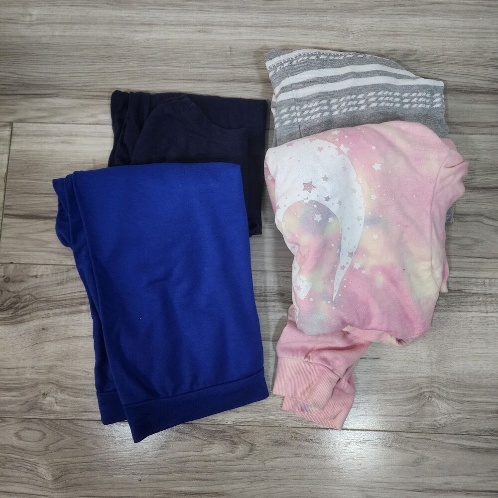 Women's Short & Long Sleeves Shirt Size S Lot of 4
